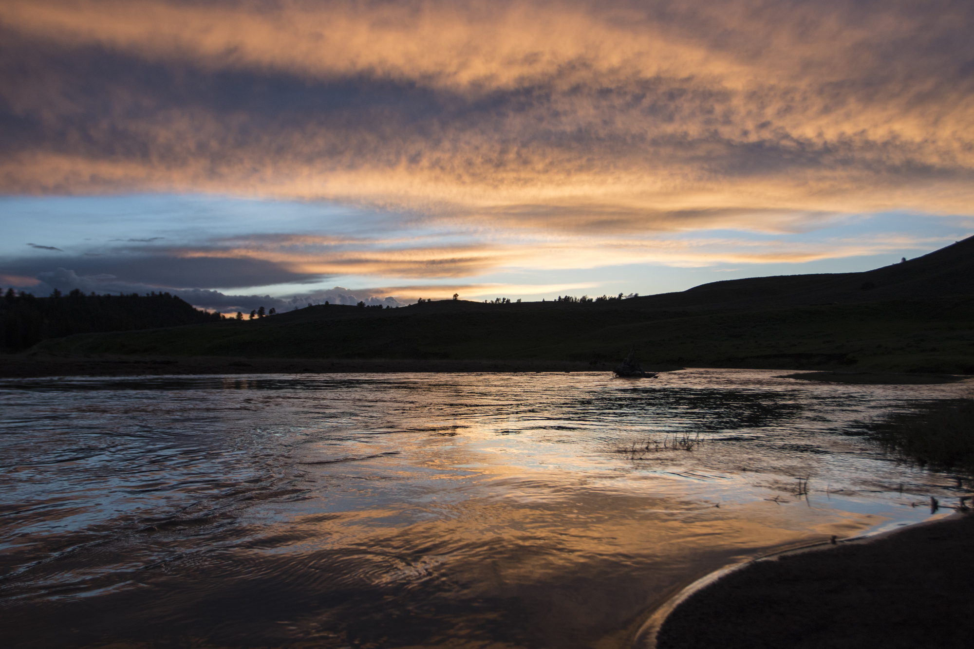 sunset along Lamar River